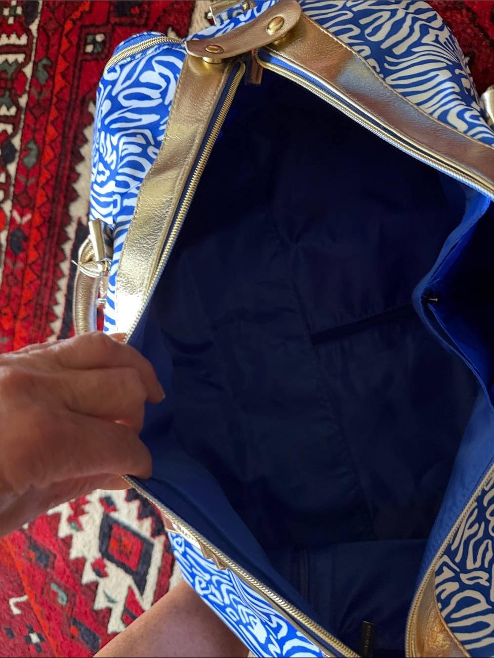Lilly Pulitzer Blue and White Zebra Print Weekender Bag with Gold Trim - Picture 4 of 4